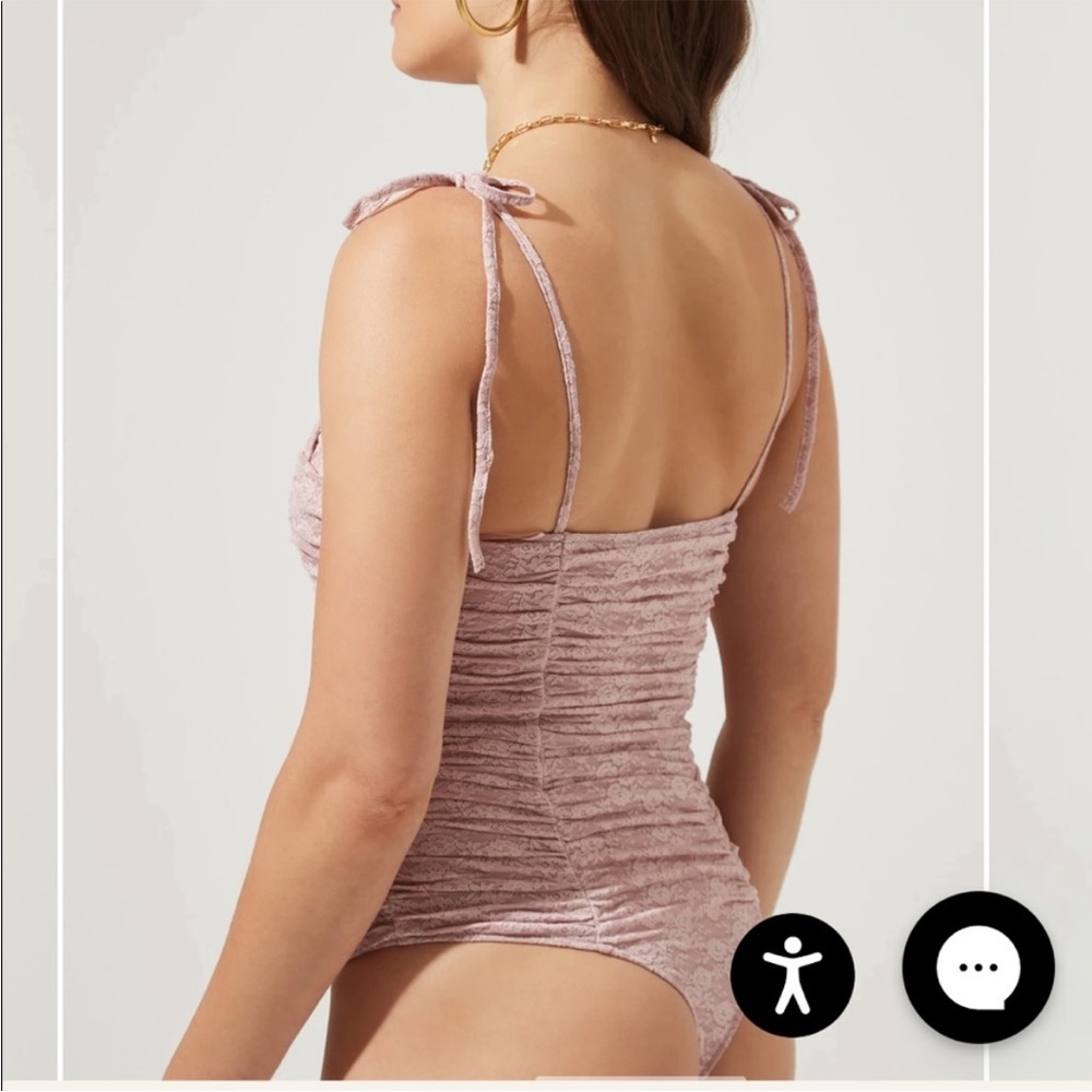 Astr Pink Lace Bodysuit - Picture 3 of 10